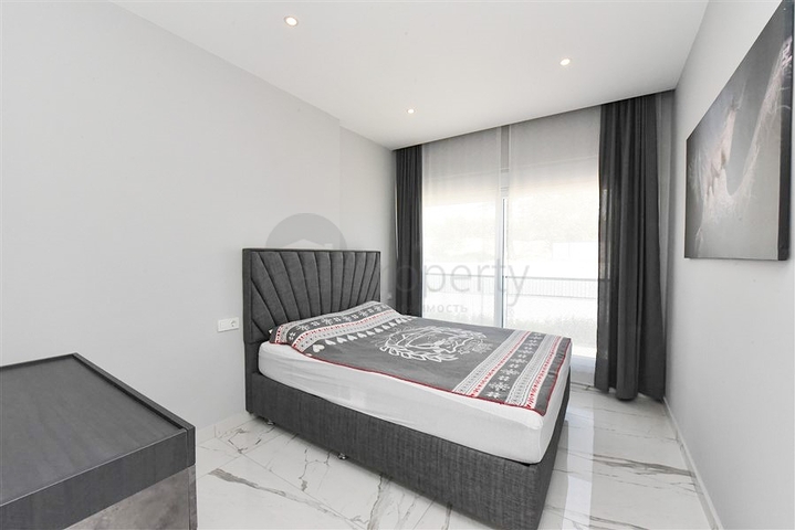 Меблированная квартира 1+1 в новом комплексе в Авсалларе