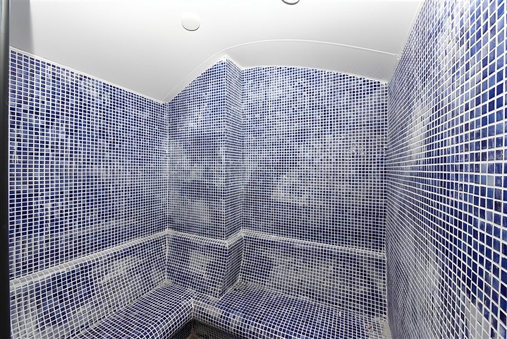 Меблированная квартира 1+1 в новом комплексе в Авсалларе