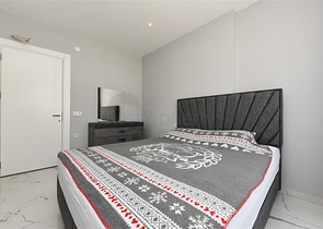 Меблированная квартира 1+1 в новом комплексе в Авсалларе