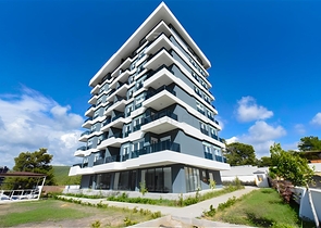 Меблированная квартира 1+1 в новом комплексе в Авсалларе