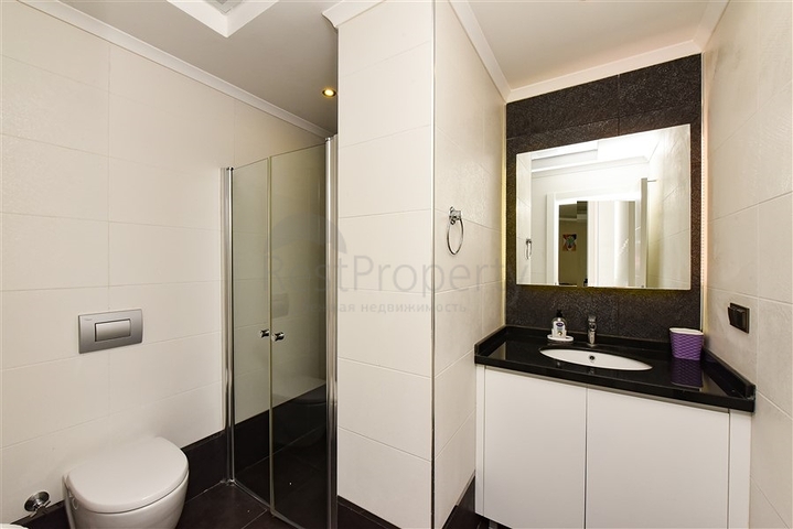 Двухкомнатные апартаменты в 50 метрах от моря