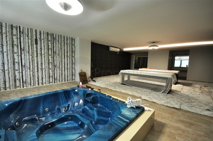 Двухкомнатные апартаменты в 50 метрах от моря