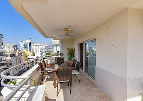 Просторная квартира 2+1 в 200 метрах от Средиземного моря