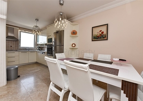 Просторная квартира 2+1 в 200 метрах от Средиземного моря