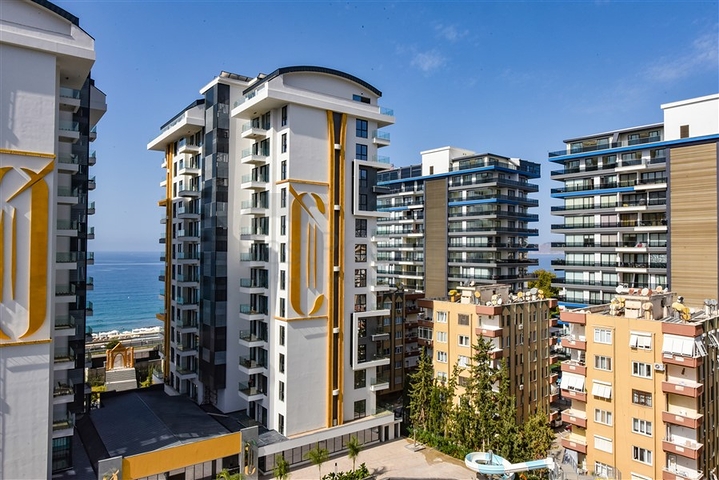 Квартира 2+1 на первой линии с видом на море 