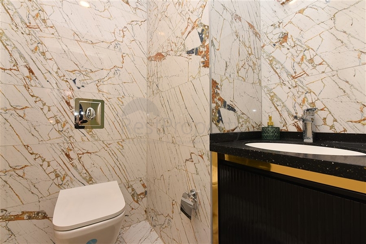 Квартира 2+1 на первой линии с видом на море 