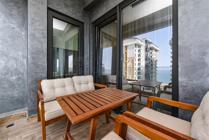 Квартира 2+1 на первой линии с видом на море 