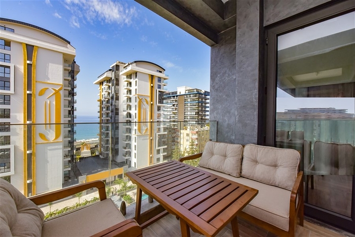 Квартира 2+1 на первой линии с видом на море 