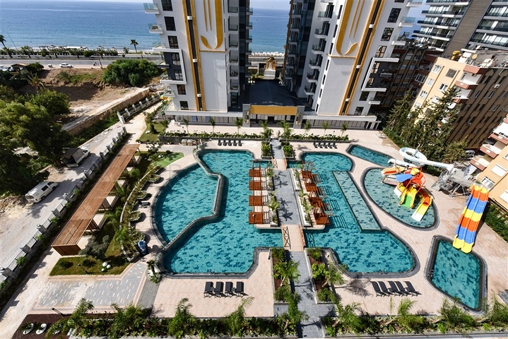 Квартира 2+1 на первой линии с видом на море 