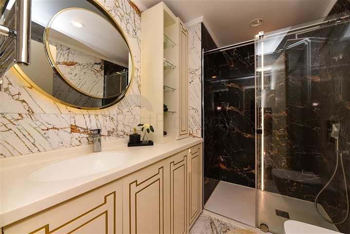 Квартира 2+1 на первой линии с видом на море 