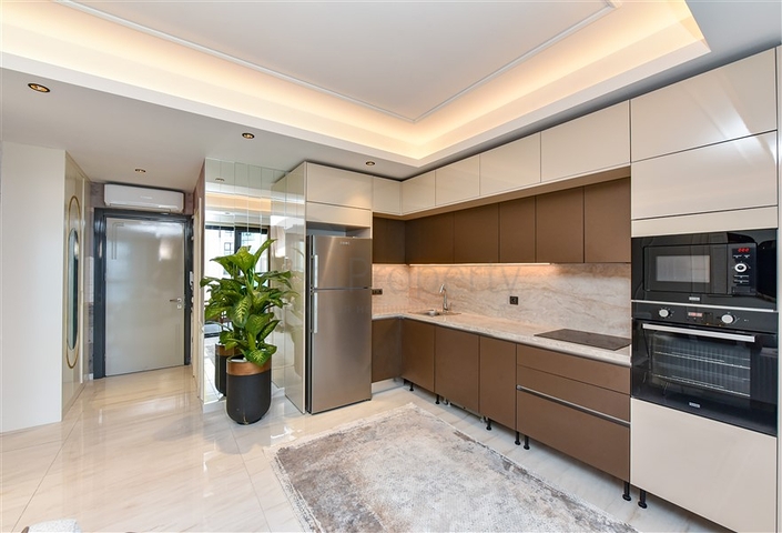 Квартира 2+1 на первой линии с видом на море 