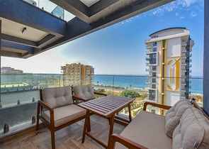 Квартира 2+1 на первой линии с видом на море 