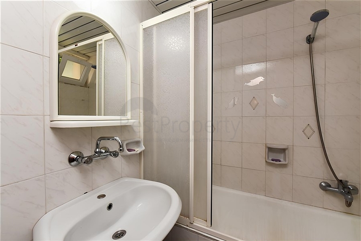 Квартира 3+1 с отдельной кухней у подножия Аланийской крепости