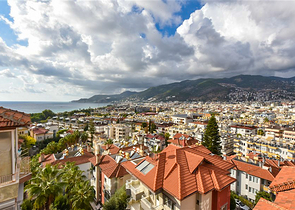 Квартира 3+1 с отдельной кухней у подножия Аланийской крепости