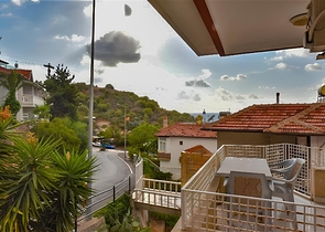 Квартира 3+1 с отдельной кухней у подножия Аланийской крепости