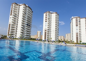 Просторные квартиры в готовом комплексе в 200 метрах от моря в районе Эрдемли