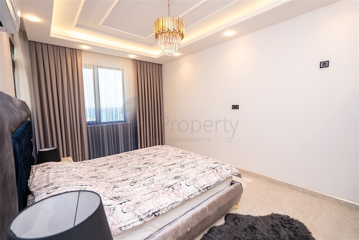 Просторный двухэтажный пентхаус под гражданство на первой береговой линии 