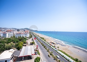 Просторный двухэтажный пентхаус под гражданство на первой береговой линии 