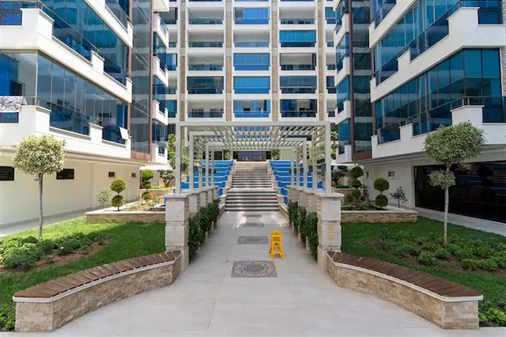 Меблированная квартира планировкой 1+1 в комплексе премиум класса в районе Махмутлар