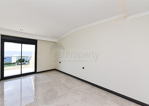 Пентхаус планировкой 2+1 с потрясающим видом на море в комплексе премиум класса