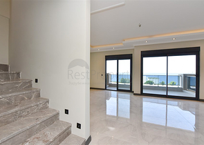 Пентхаус планировкой 2+1 с потрясающим видом на море в комплексе премиум класса