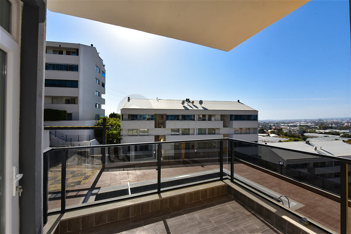 Трёхкомнатные апартаменты с отдельной кухней и возможностью получить ВНЖ в районе Конаклы