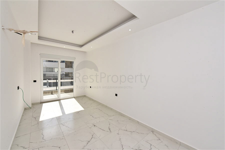 Трёхкомнатные апартаменты с отдельной кухней и возможностью получить ВНЖ в районе Конаклы