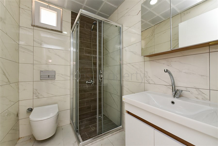 Трёхкомнатные апартаменты с отдельной кухней и возможностью получить ВНЖ в районе Конаклы