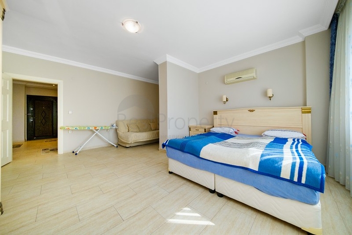 Большая квартира 2+1 для жизни в открытом для ВНЖ районе Тосмур