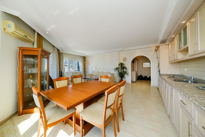 Большая квартира 2+1 для жизни в открытом для ВНЖ районе Тосмур