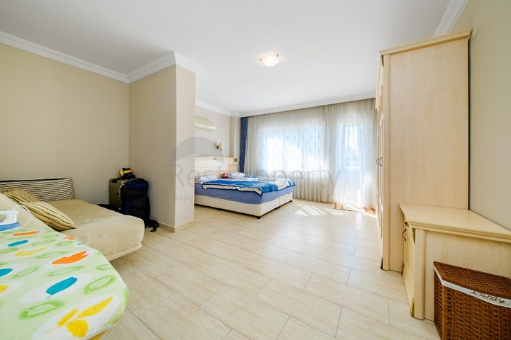 Большая квартира 2+1 для жизни в открытом для ВНЖ районе Тосмур