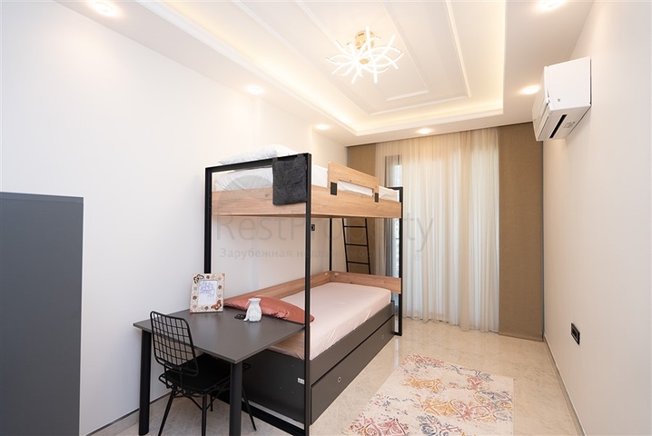 Продажа квартиры в резиденции премиум класса на первой береговой линии