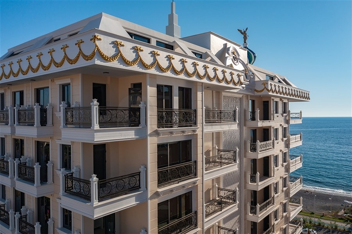 Пентхаус 3+1 на первой береговой линии