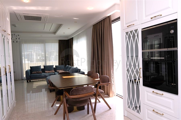 Пентхаус 3+1 на первой береговой линии