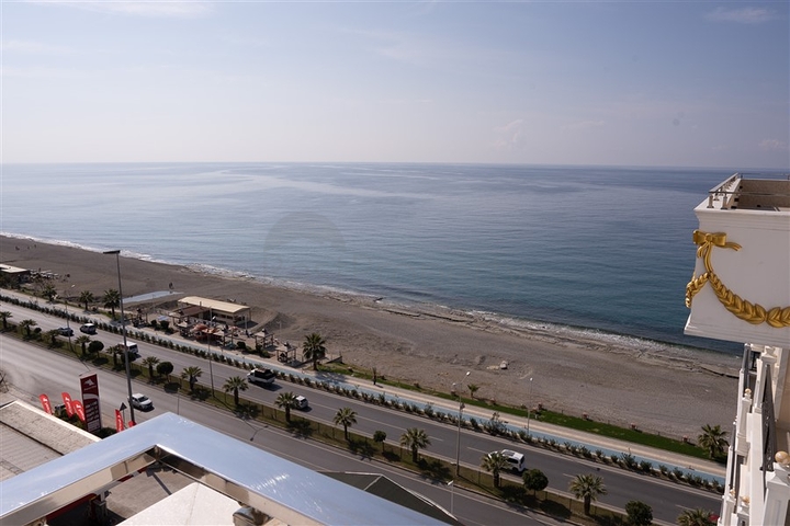 Пентхаус 3+1 на первой береговой линии