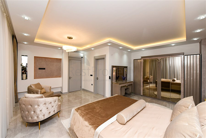 Новая вилла с потрясающим видом в районе Каргыджак