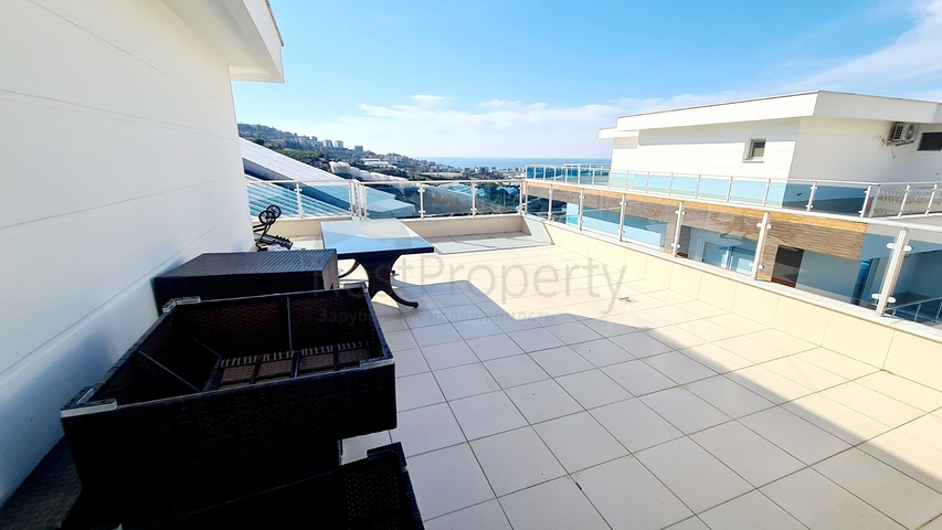 Меблированный пентхаус 3+1 в Каргыджаке.