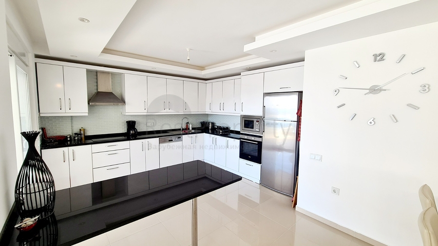 Меблированный пентхаус 3+1 в Каргыджаке.