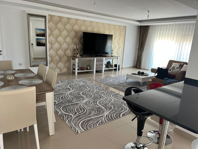 Меблированный пентхаус 3+1 в Каргыджаке.