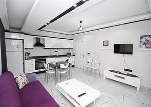 Меблированная квартира планировкой 2+1 в самом центре Алании