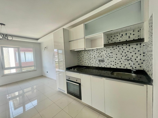 Двухкомнатная квартира в комфортном районе Оба