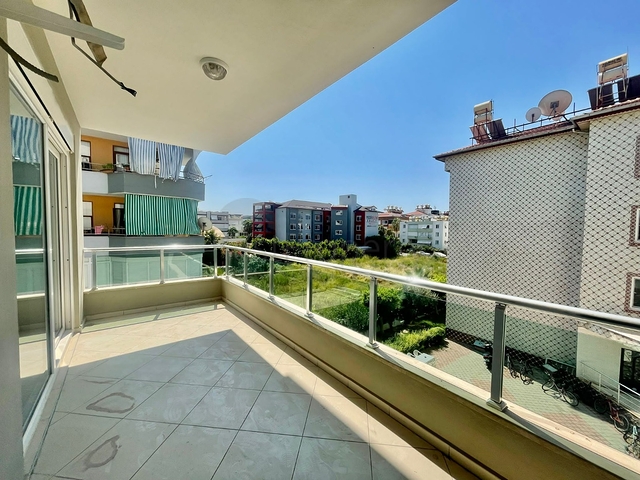 Двухкомнатная квартира в комфортном районе Оба