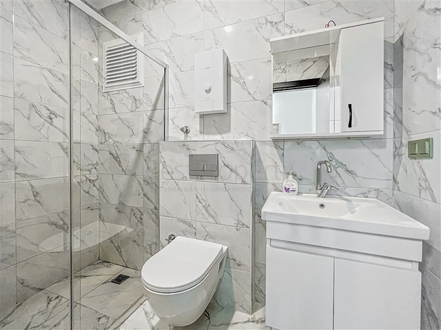 Трехкомнатная квартира в пешей доступности от моря