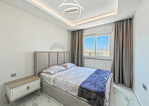 Трехкомнатная квартира в пешей доступности от моря