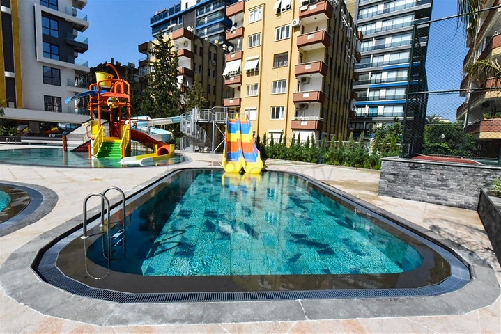 Квартира 1+1 в комплексе премиум класса на первой береговой линии 