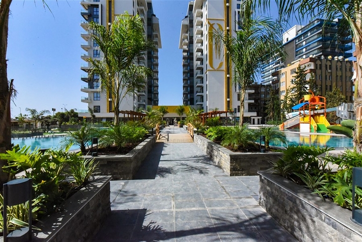 Квартира 1+1 в комплексе премиум класса на первой береговой линии 