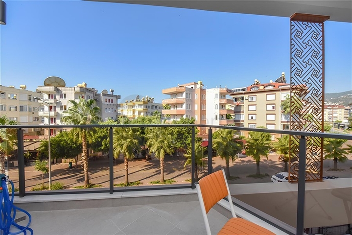 Полностью оборудованная квартира 1+1 в пешей доступности от моря 