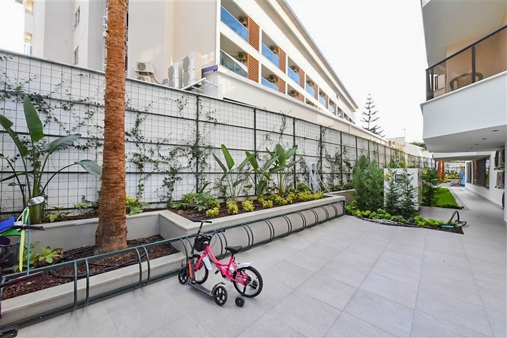 Полностью оборудованная квартира 1+1 в пешей доступности от моря 