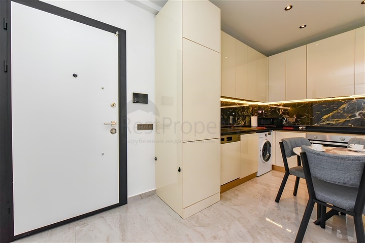 Полностью оборудованная квартира 1+1 в пешей доступности от моря 