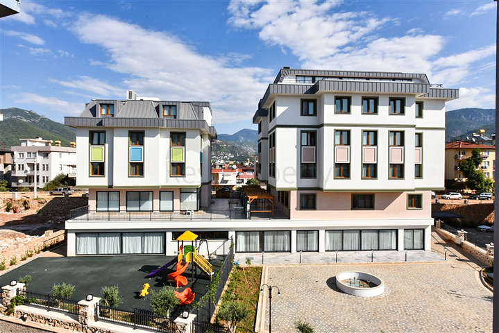 Недорогая квартира 2+1 в новом комплексе в районе Оба